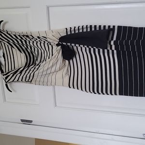 Sequence- design in Paris Dress